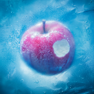 日本三人交XXX69视频
