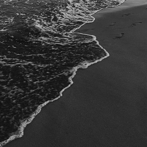 日本三人交XXX69视频
