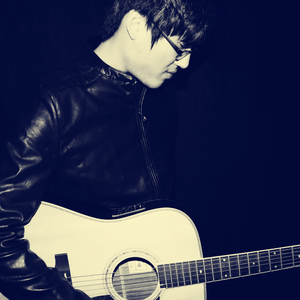 日本三人交XXX69视频
